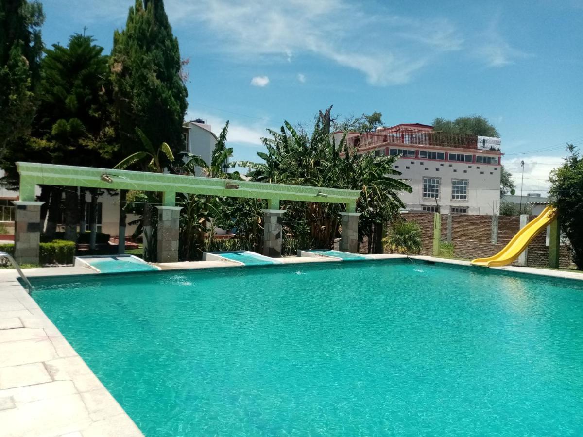 Hotel Cipreses อิกซ์มีกิลปัน ภายนอก รูปภาพ